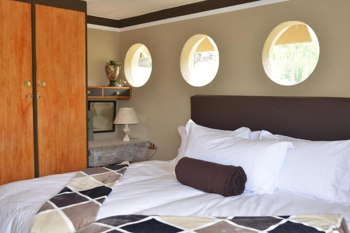 Gentle Presence - thumb 3