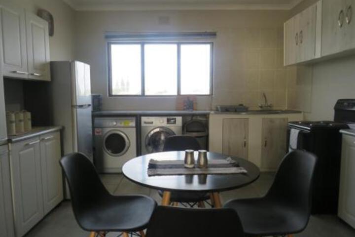 Uitspan South Seas - thumb 5