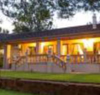 Bush Lovers Lodge - Accommodation Africa