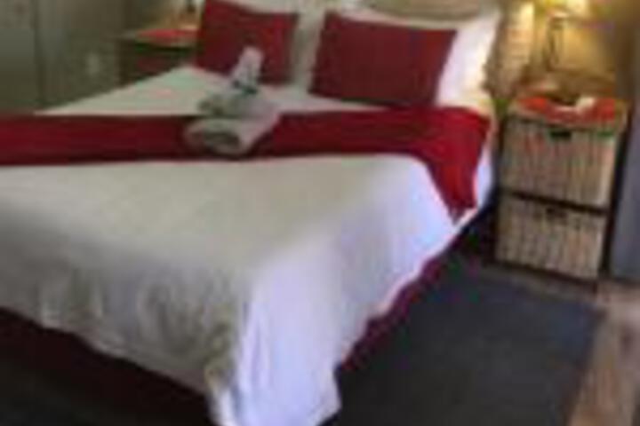 Sanyati Guesthouse - thumb 0