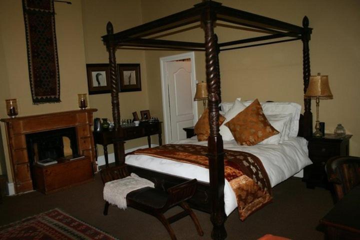 Roche House - thumb 2