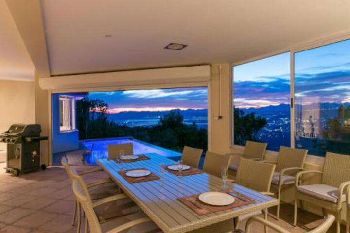 Pezula Rambling Elegance - thumb 5