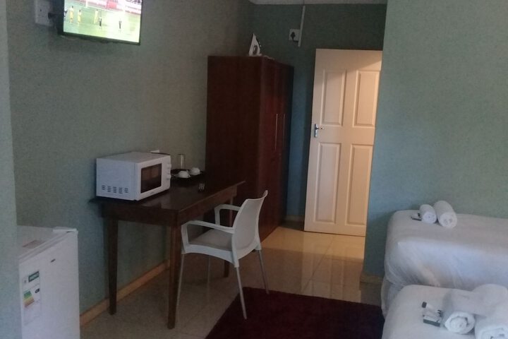 RS Garden Guesthouse - thumb 3