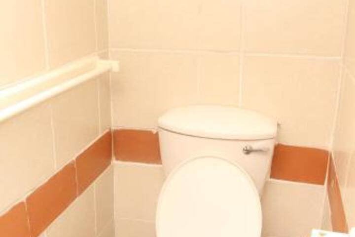 Demepran Grove B & B - thumb 3