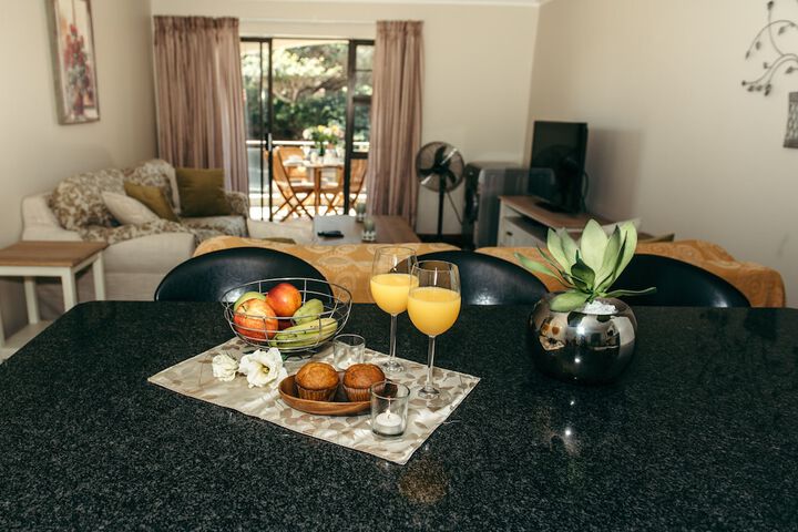 Vacation Letting - Elgin House Apartment - thumb 3