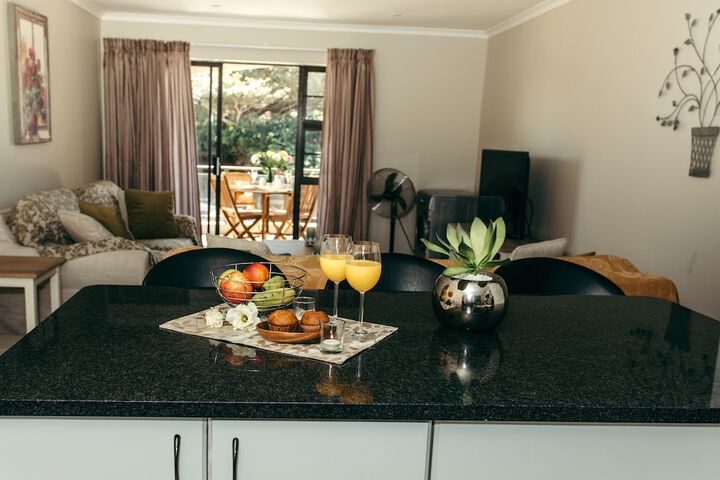 Vacation Letting - Elgin House Apartment - thumb 1