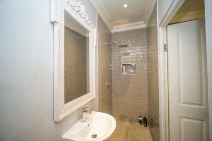 182 Old Transkei Road - thumb 1