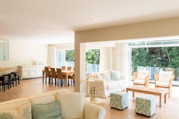 Sleep On The Banks Of The Kaaimans River - thumb 1