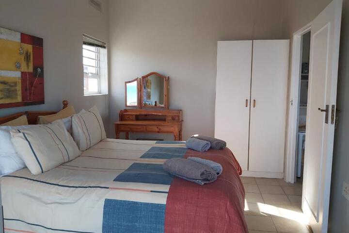 The Sparrows Nest Beach Front Self Catering - thumb 5