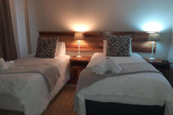 St Georges Guest House - thumb 1