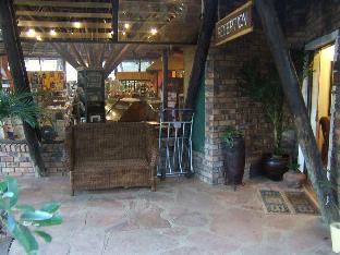 Kwena Chalets - thumb 3