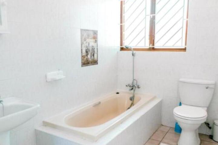 Carisford Lodge - thumb 6
