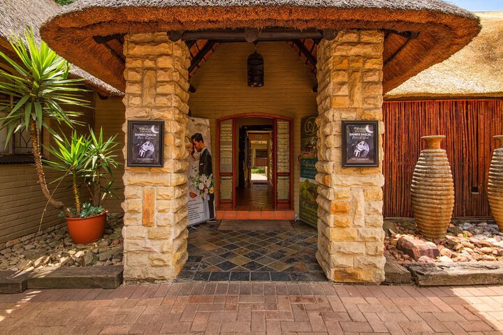 Africlassic River Lodge- Rivonia - thumb 1
