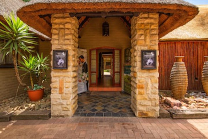 Africlassic River Lodge- Rivonia - thumb 0