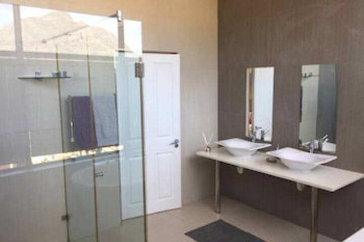 17 On Upper Bloem - thumb 7