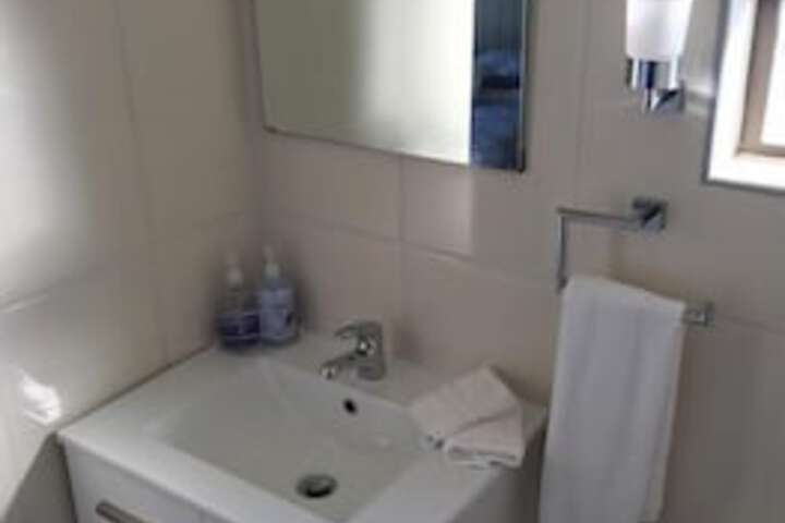 EaglesNest Linden - Adults Only - thumb 7