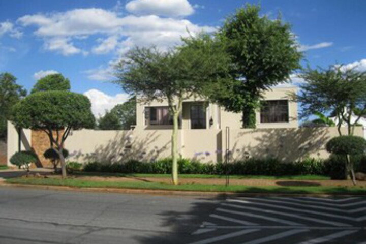 EaglesNest Linden - Adults Only - thumb 0