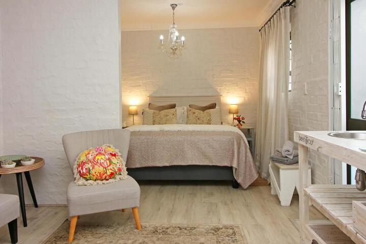 Petite Apartment - thumb 7