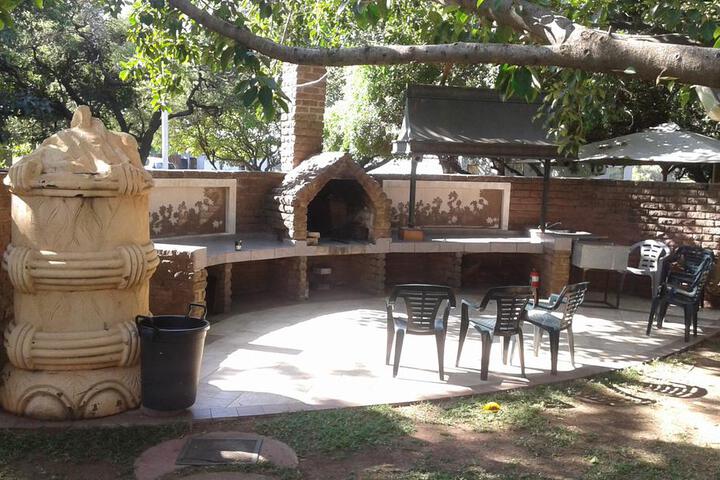 Black Swann Guest House - thumb 5