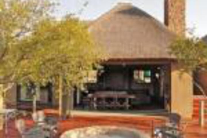 Feeskraal Lodge - thumb 0