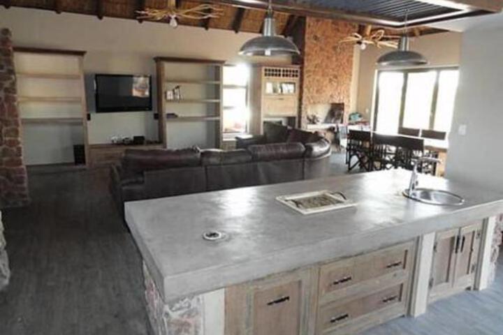 Feeskraal Lodge - thumb 6
