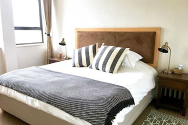 1 Bedroom Apartment In The Heart Of Cape Town - thumb 0