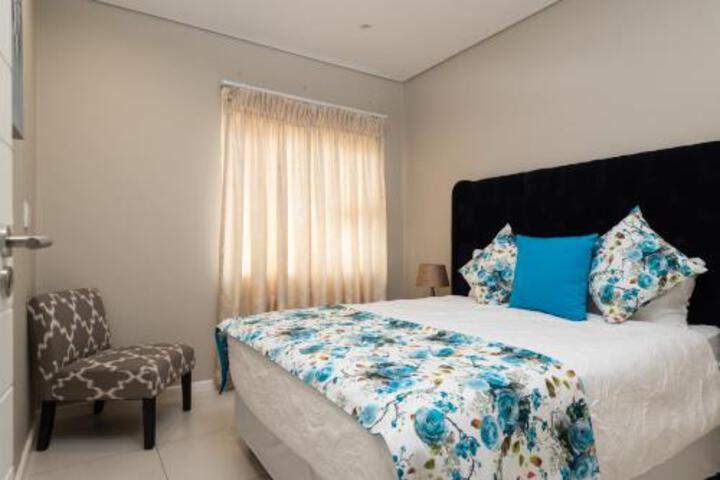 65a Zimbali Wedge - thumb 3