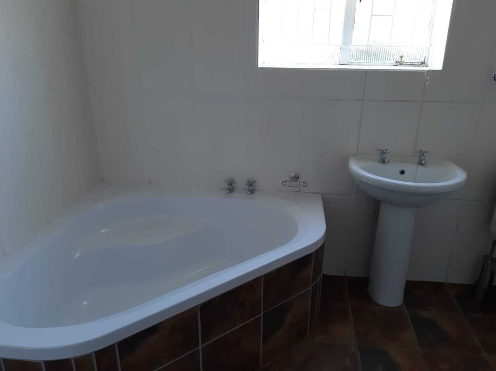 Stoneburgh B B - thumb 5