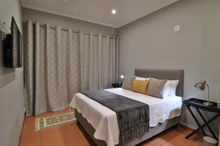 Twenty Six On Nel - thumb 4