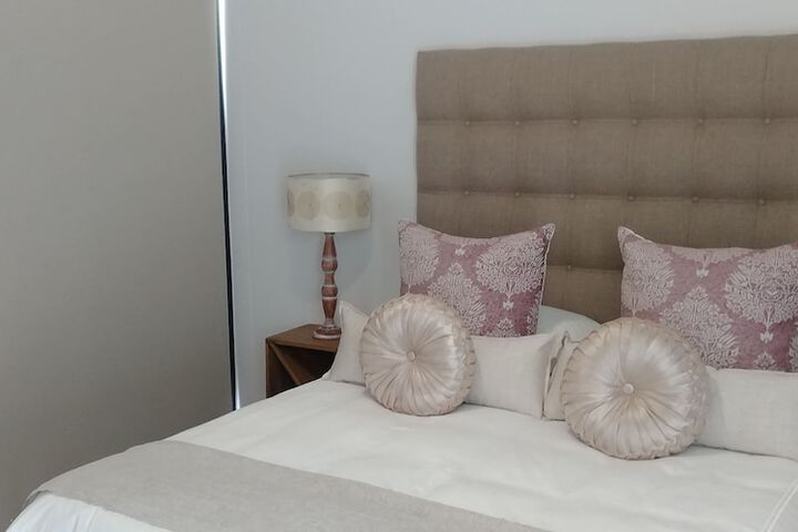UniqueStay Paardevlei Square 2 Bedroom - thumb 6
