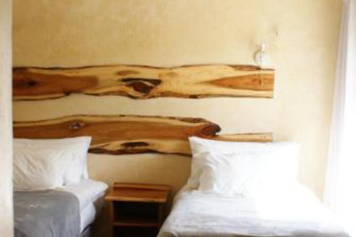 New Holme Nature Lodge - thumb 6