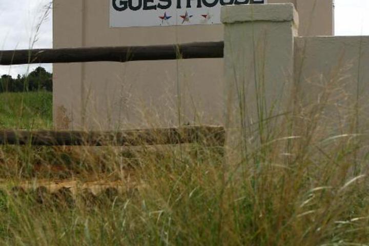 Rohrs Farm Guesthouse - thumb 1