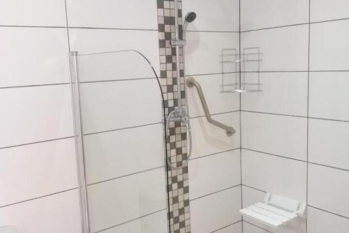 1150 On Bain - thumb 3