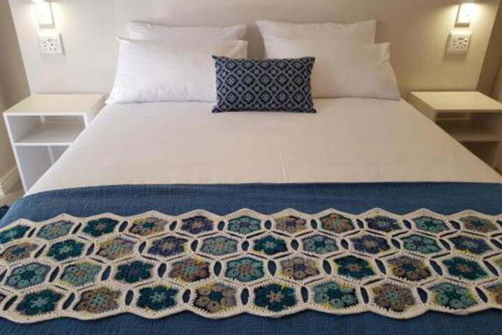 A Country Garden Guesthouse - thumb 2