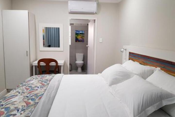 A Country Garden Guesthouse - thumb 3