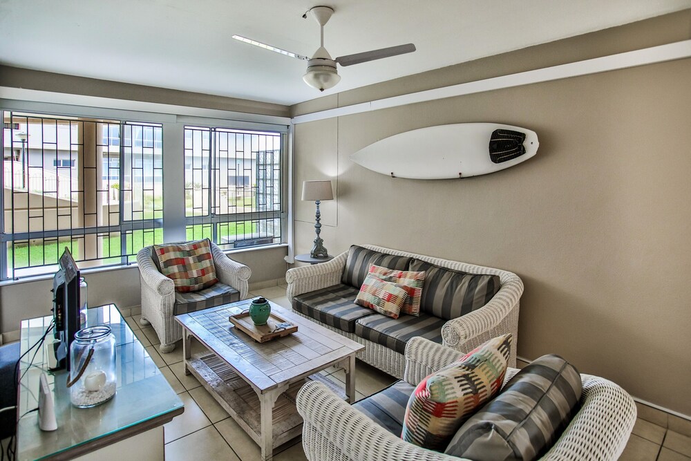 102 Bermuda Comfortable Ground Floor On Main Beach - thumb 3