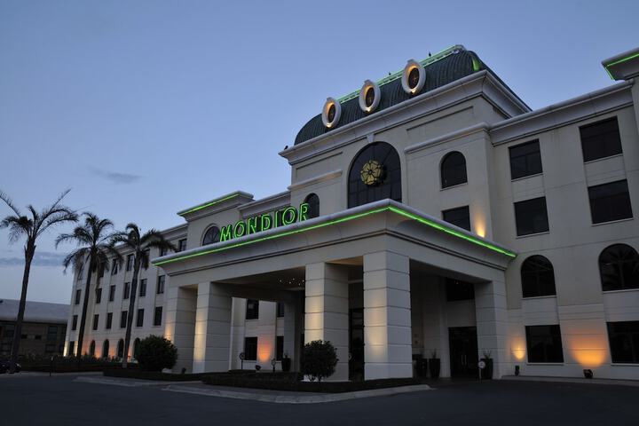 Peermont Mondior At Emperors Palace - thumb 4