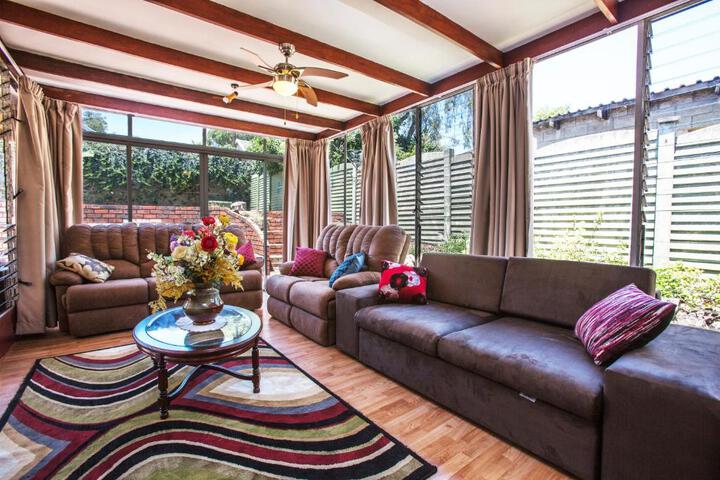 Chalet No. 2 Petunia - thumb 2