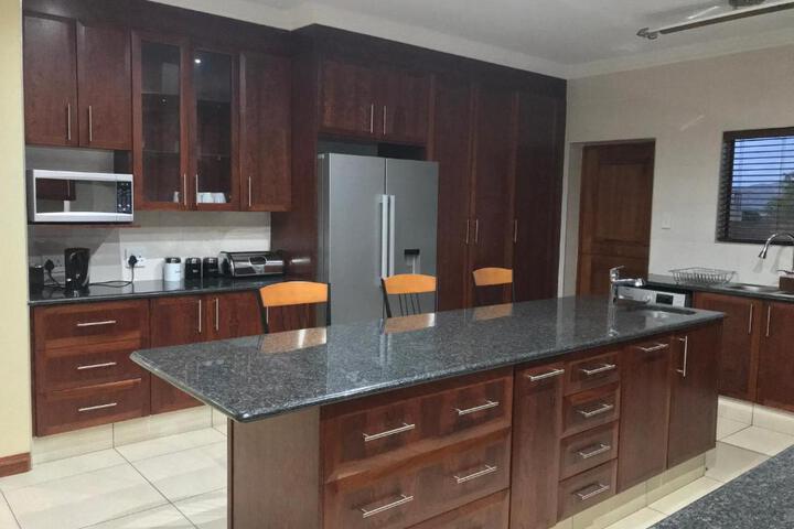 Rugari Villa - thumb 2