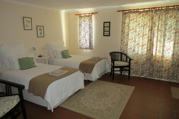 4 Rothman Street B & B - thumb 1