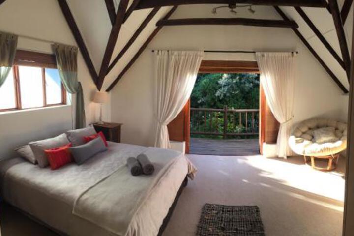 St Francis Holiday Home - thumb 4