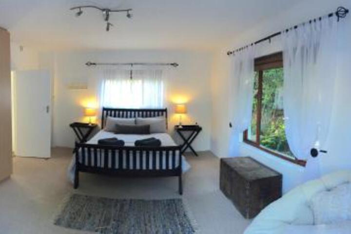 St Francis Holiday Home - thumb 3