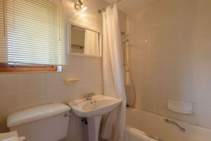 San Lameer Villa Rentals Bachelor Studio 2515 - thumb 3