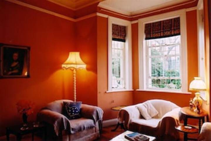 Montagu Manor - thumb 1