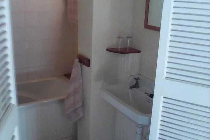 Montagu Manor - thumb 3