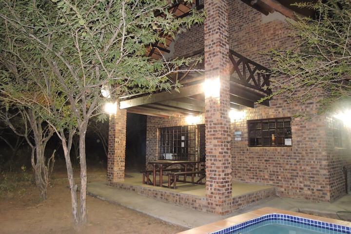 Umvangazi Rest - Enjoy A Relaxing, Rejuvenating And Peaceful Setting In The Bush - thumb 6