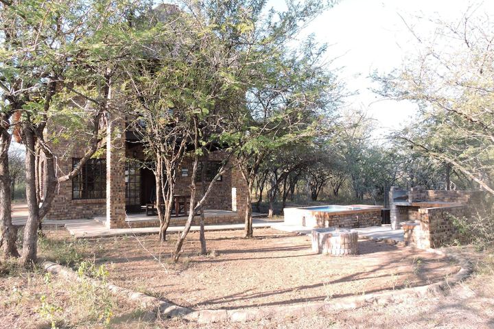 Umvangazi Rest - Enjoy A Relaxing, Rejuvenating And Peaceful Setting In The Bush - thumb 5