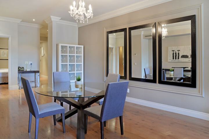 Unit Number 204 Cape Royale Luxury Apartments - thumb 2