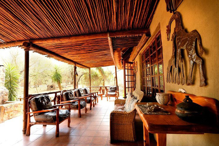 Lovely Holiday Home Bordering Kruger National Park - thumb 1