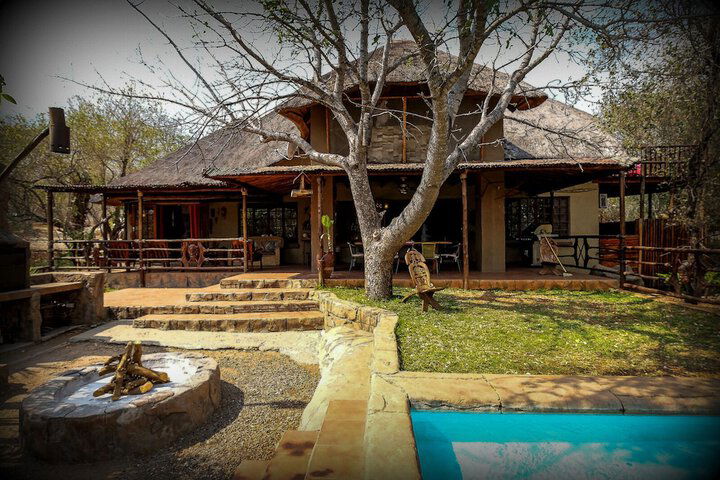 Lovely Holiday Home Bordering Kruger National Park - thumb 6